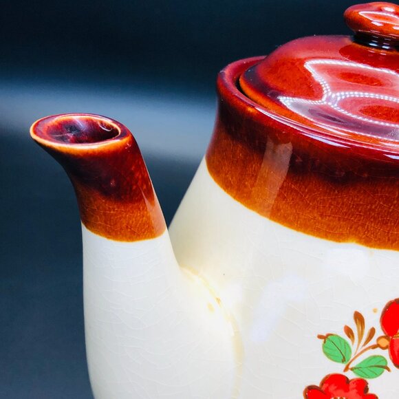 Vintage 70s Rooster Red Poppies Teapot Coffee Pot: Retro Farmhouse Kitchen Decor - Picture 4 of 12